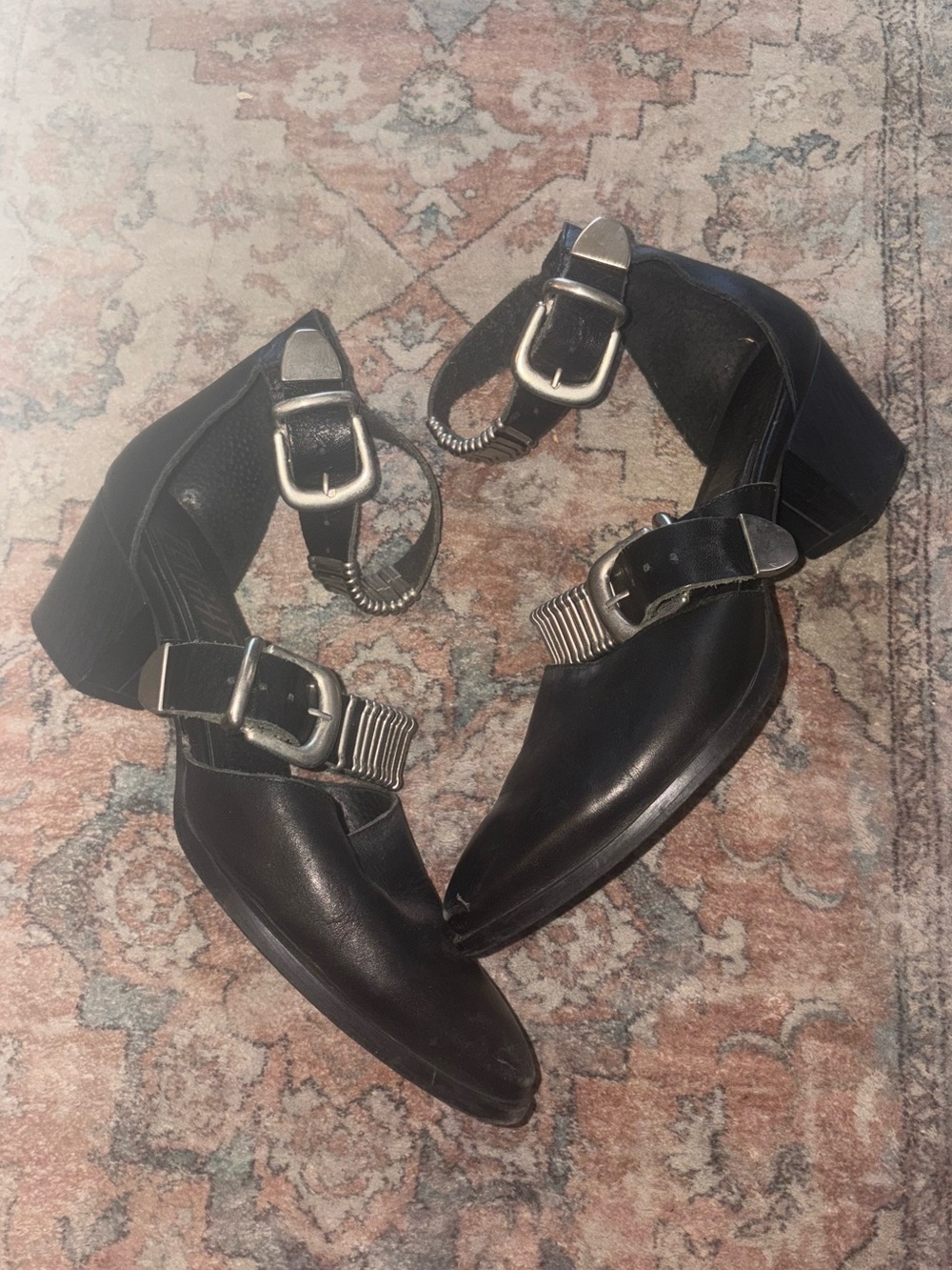 Eeight Leather Double Buckle Marion Heel Rocker D’orsay metal bootie 40 US 9.5